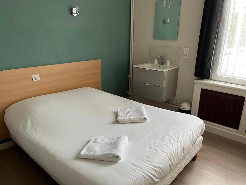 Hotel Aux Bons Amis 兰斯 外观 照片